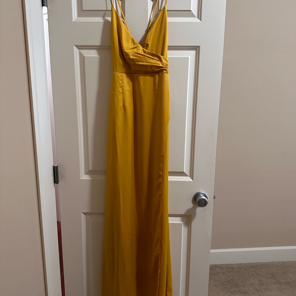 Lulu’s Maxi Dress - Picture 6 of 7